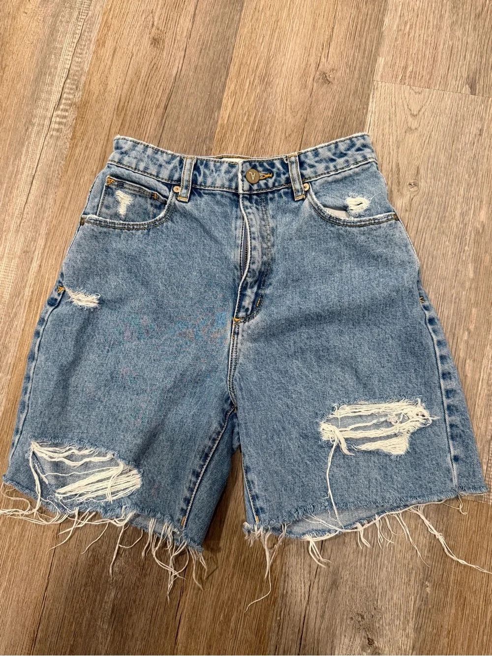 A Brand Jeans Distressed Denim Shorts - Carrie Short